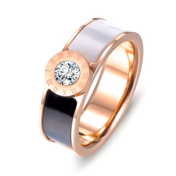 💛 18k Gold Plated Stainless Steel Roman Numeral Earrings and Ring Set - Picture 7 of 11